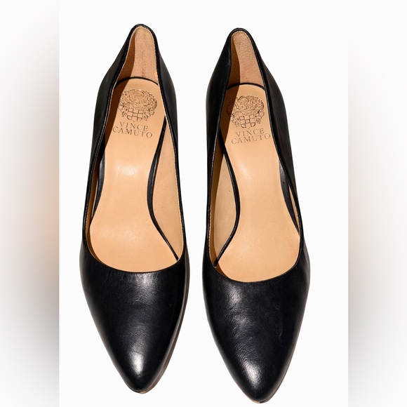 Vince Camuto Shoes - Vince Camuto Black Leather Pointed-Toe Pumps